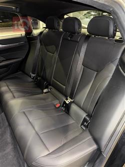 بي ام دبليو الفئة 4